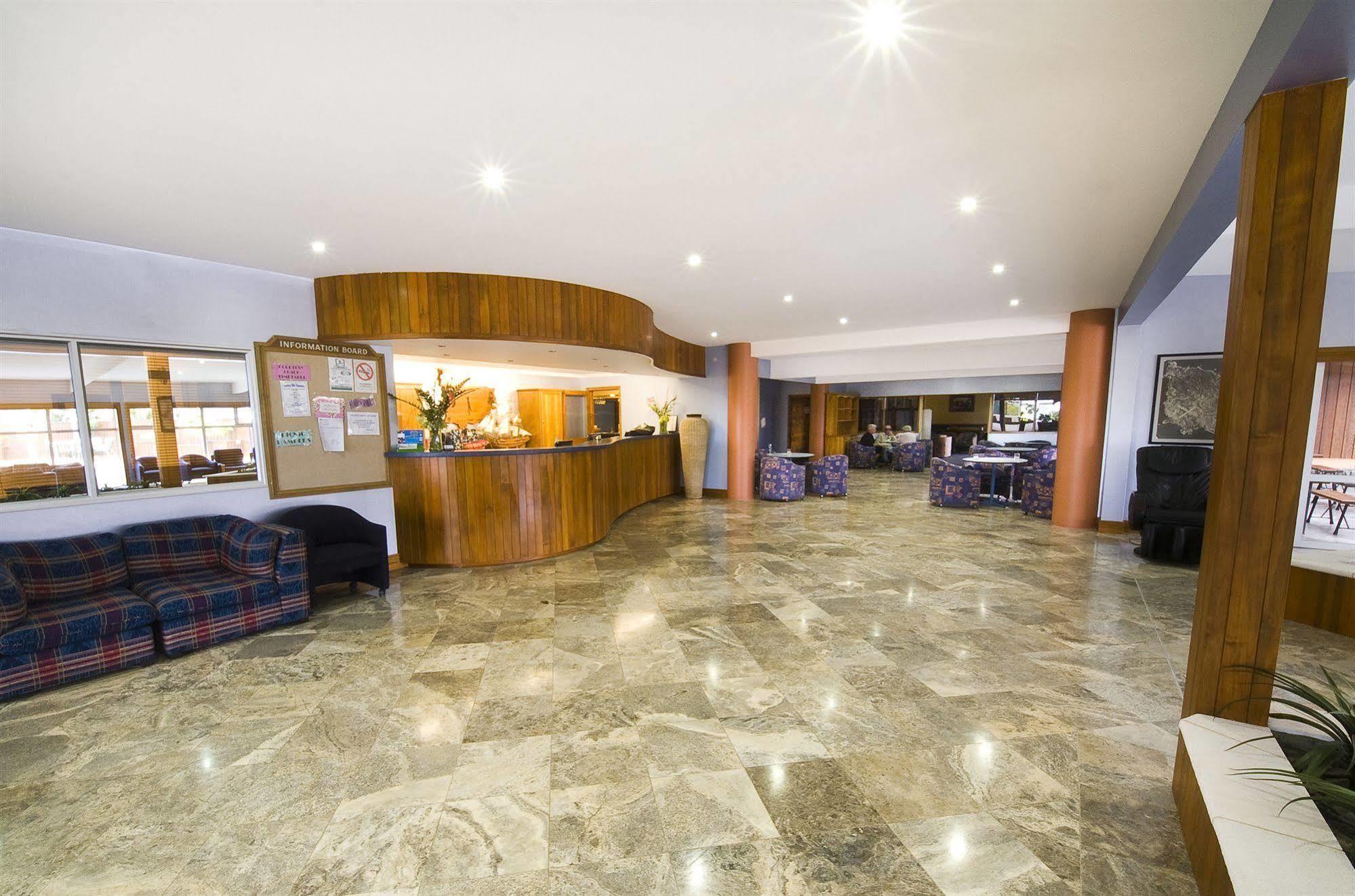 South Pacific Resort Hotel Burnt Pine Exteriör bild